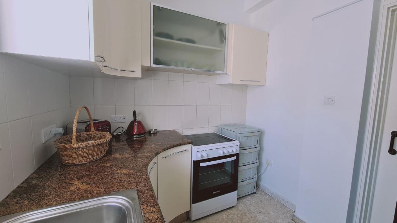 לרנקה Stay Antique Apartment מראה חיצוני תמונה